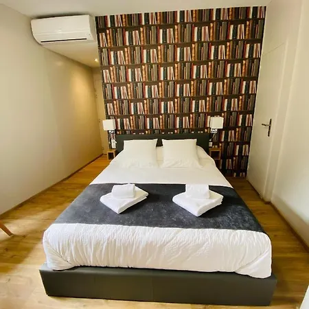 アパート Sarlat.catalina サルラ・ラ・カネダ