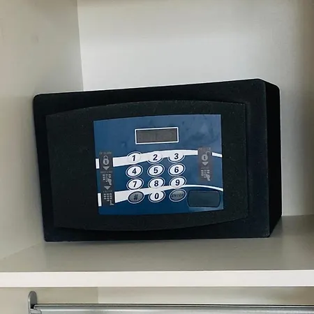 Sarlat.catalina サルラ・ラ・カネダ