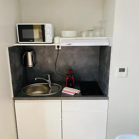 アパート Sarlat.catalina サルラ・ラ・カネダ