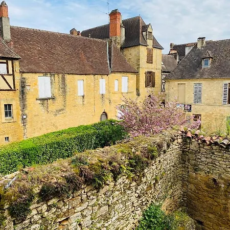 Sarlat.catalina Apartment *