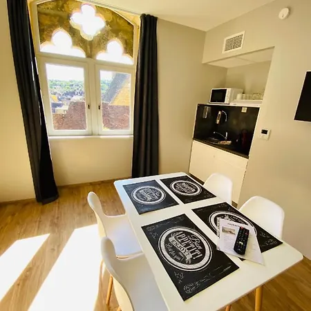 Sarlat.catalina サルラ・ラ・カネダ