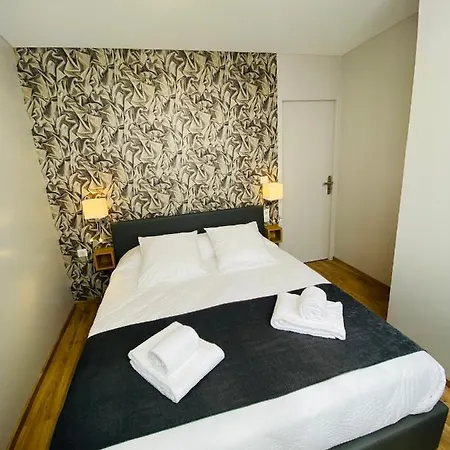 Sarlat.catalina アパート