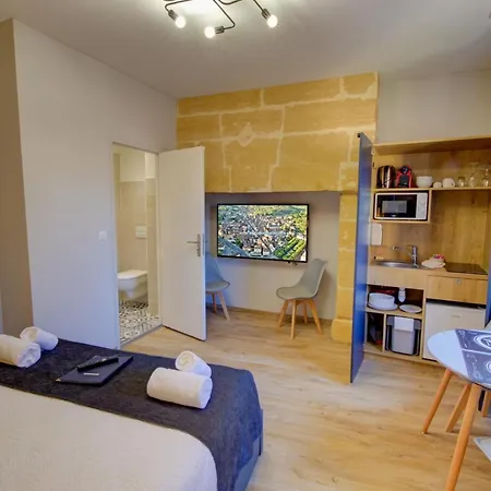 Sarlat.catalina アパート サルラ・ラ・カネダ