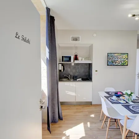 アパート Sarlat.catalina サルラ・ラ・カネダ