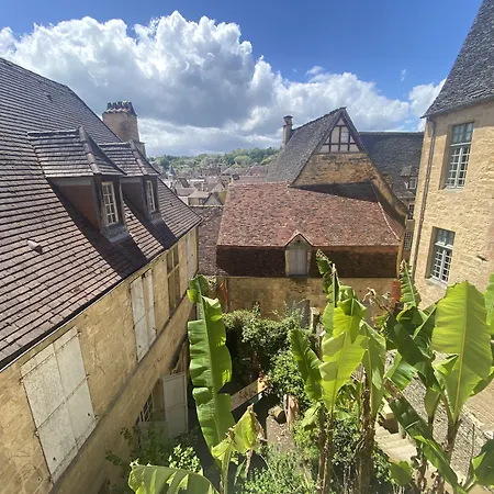 Sarlat.catalina Lägenhet *