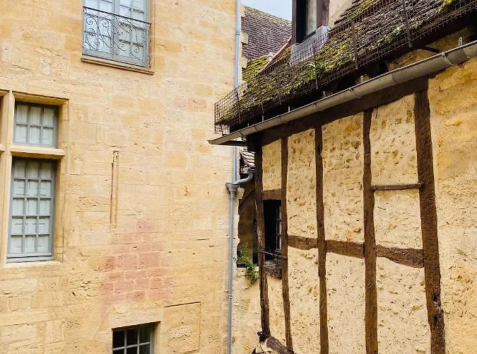 Daire Sarlat.catalina *