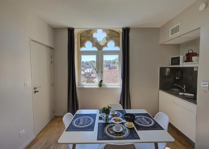 아파트 Sarlat.catalina 사흘라 라 카네다